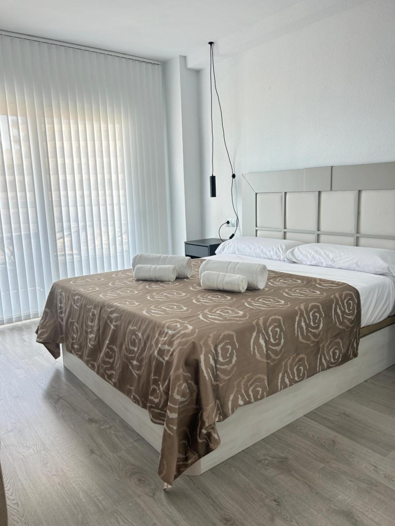 Diana Apartment - Terrace And Pool - 80M From The Beach Benalmádena Extérieur photo